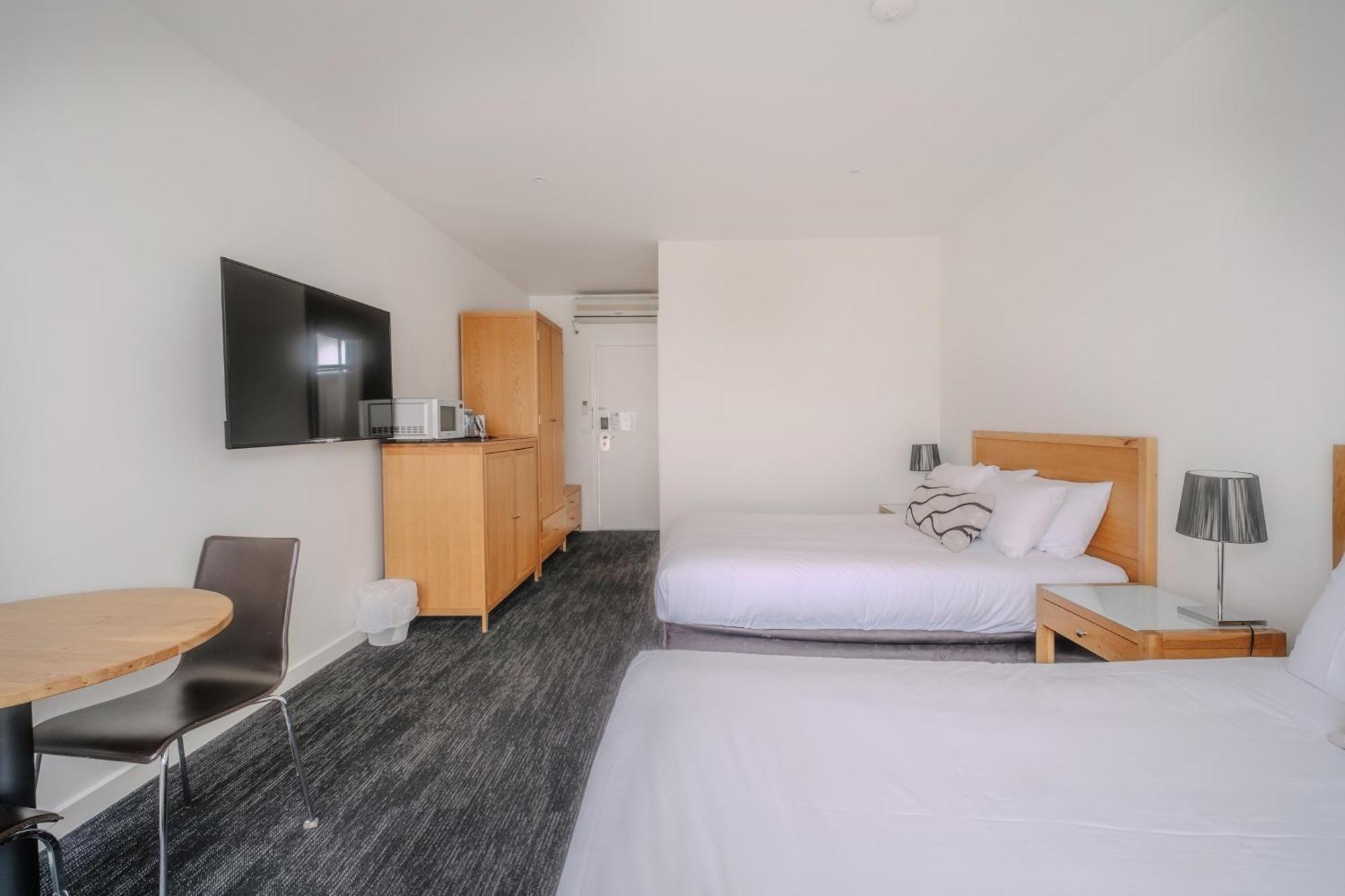 The Wyndhamere Motel Шеппартон Номер фото